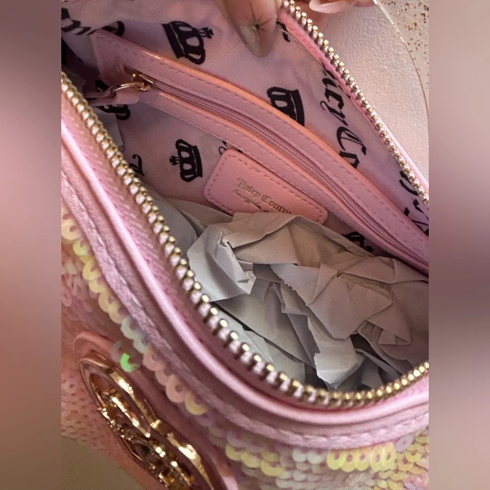 NWT JUICY Couture Pink Sequin Barrel Heart Shoulder Bag Gold look Chain Handle - Picture 11 of 14